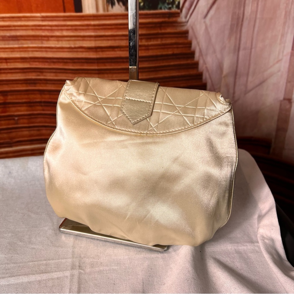 DIOR Elegant Goldtone Satin Parfum Bag, excellent condition ❤️❤️❤️ - Picture 7 of 11